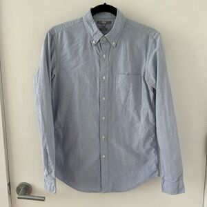 Uniqlo Slim Fit Blue Oxford Button Down Shirt